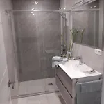 아파트 Rondaivdeluxe *